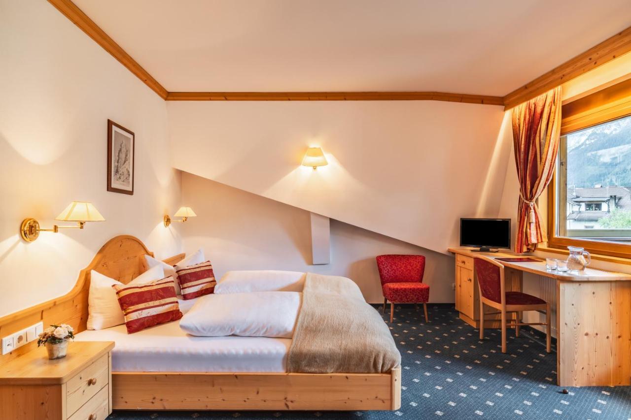 Hotel Erna Colle Isarco Buitenkant foto